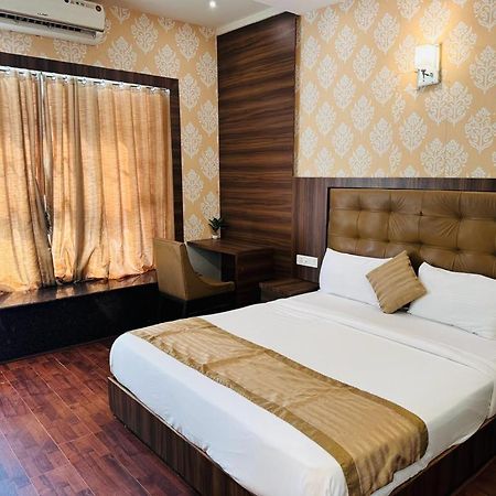 Hotel Bkc Mannat Mumbai Luaran gambar