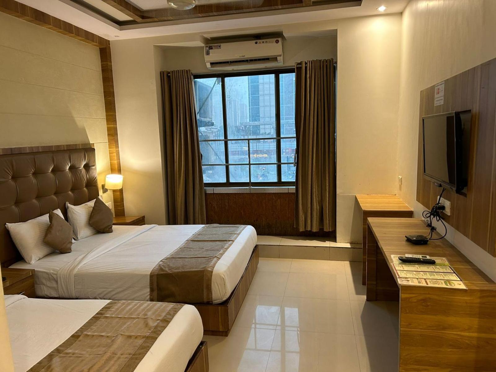 Hotel Bkc Mannat Mumbai Luaran gambar