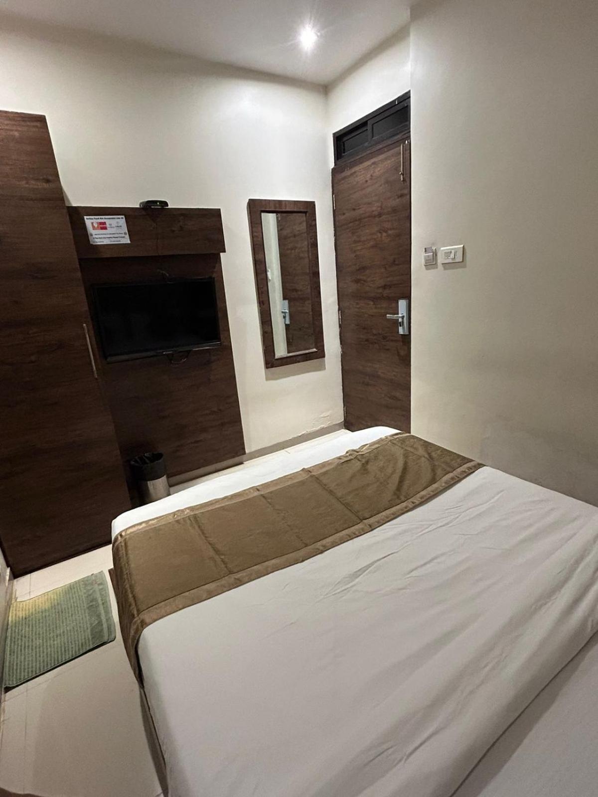 Hotel Bkc Mannat Mumbai Luaran gambar