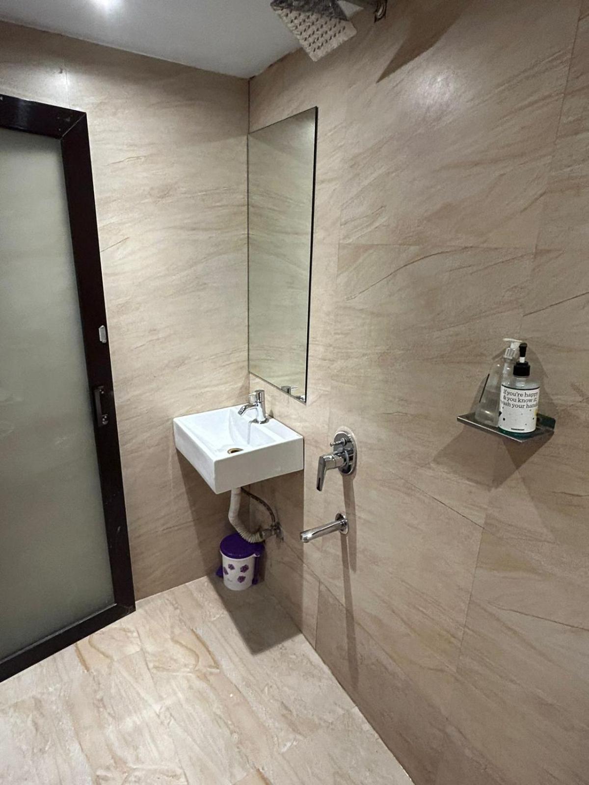 Hotel Bkc Mannat Mumbai Luaran gambar